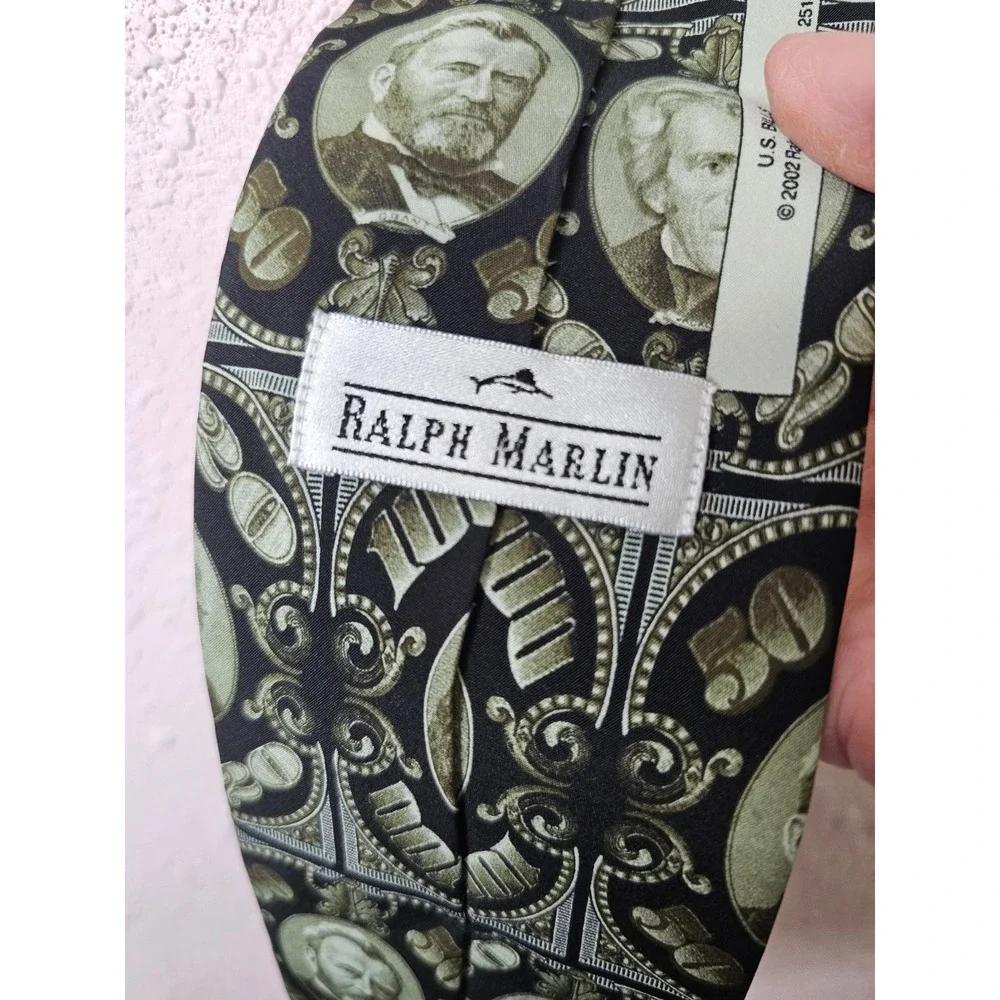 Ralph Marlin 2002 US Bills Money Currency Novelty Tie Green Black